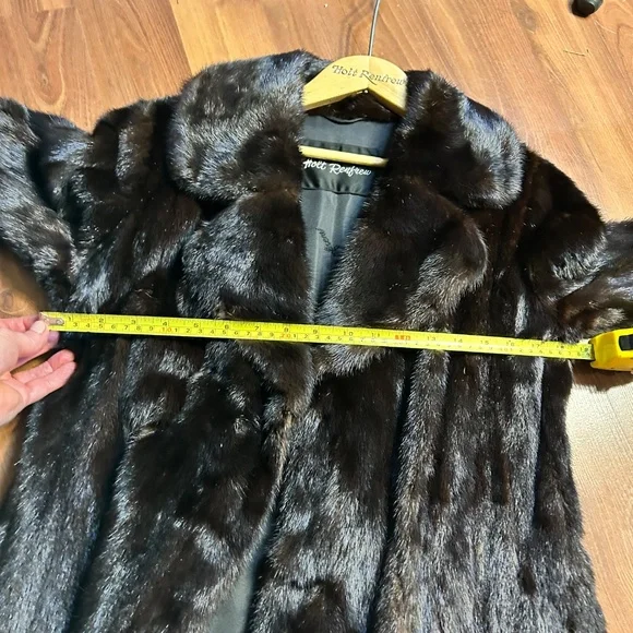Vintage Holt Renfrew Mink Coat - Picture 10 of 10